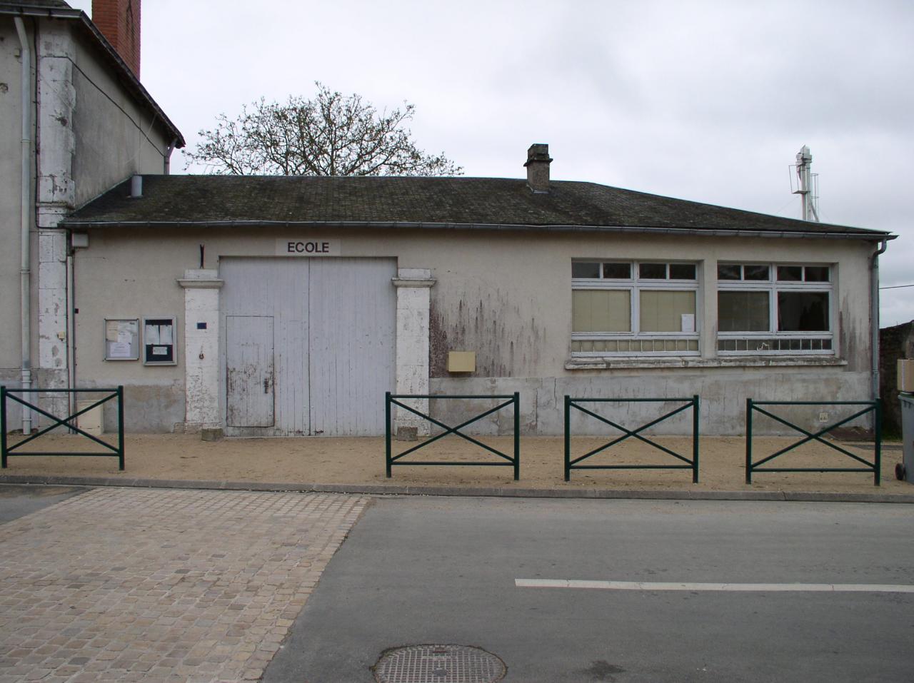 Ecole 2005 avant travaux-29